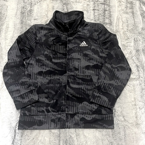 Adidas Full Zip Boys Size 5 - Picture 1 of 5
